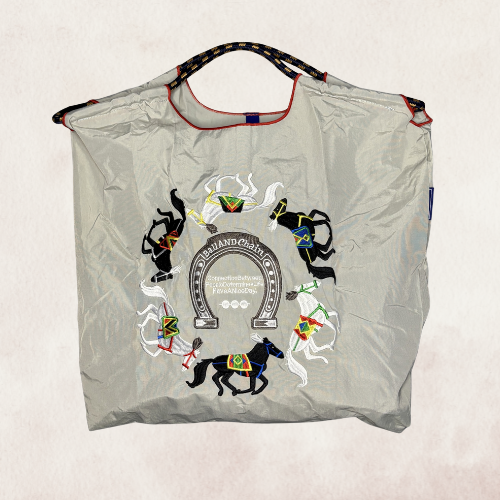 Bolso Bordado Gris Claro Caballos